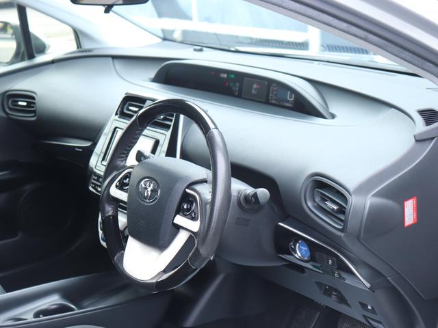 プリウス S レンタカーアップ セーフティセンスLEDヘッド社外メモリーナビBカメラ地デジBT音楽スマートキーDバイザ純正15AWビルトインETCレーダークルコン社外コンビHステアリングリモコン オートハイビーム(27枚目)