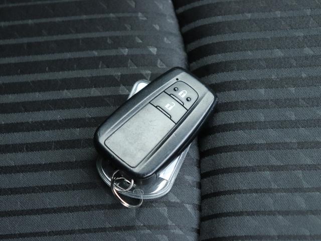 プリウス S レンタカーアップ セーフティセンスLEDヘッド社外メモリーナビBカメラ地デジBT音楽スマートキーDバイザ純正15AWビルトインETCレーダークルコン社外コンビHステアリングリモコン オートハイビーム(37枚目)