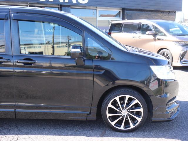 ステップワゴン G インターナビEセレクション 無限エアロ両側電動ドア後席モニター純正インターナビBカメラ地デジ クルーズコントロールRCA入力レザー調シートカバー ステアリングリモコン オートライトHIDヘッド社外18AW Rスモークフィルム(14枚目)