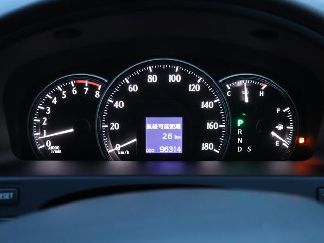 クラウン ロイヤルサルーン　イージークローザー純正ＨＤＤナビＢカメラ地デジＢＴ音楽スマートキーＨＩＤヘッドＦフォグ純正１７ＡＷプッシュスタート前席パワーシート左側カメラ　ビルトインＥＴＣウッドコンビＨステコン　クリアランスソナー（36枚目）