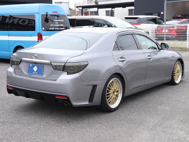 マークＸ ２５０Ｇ　リラックスセレクション　社外ヘッドＦフォグＤバイザＲスモーク社外ＬＥＤテールＧ’ｓルック風前後エアロバンパー社外１９ＡＷスマートキー　ビルトインＥＴＣステコン前席パワーシート社外前後ドラレコ社外ディスプレイオーディオＢカメラ（7枚目）