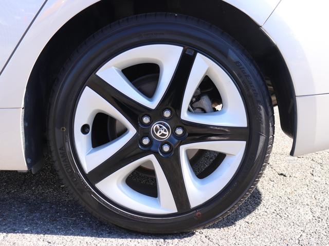 プリウス 　セーフティセンス合成皮革シートＬＥＤヘッド純正９型ＳＤナビＢカメラ地デジＢＴ音楽プリクラッシュ　レーダークルコン　オートハイビーム前席シートヒーター革巻きＨステアリングリモコン純正ドライブレコーダー（22枚目）