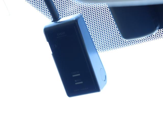 プリウス 　セーフティセンス合成皮革シートＬＥＤヘッド純正９型ＳＤナビＢカメラ地デジＢＴ音楽プリクラッシュ　レーダークルコン　オートハイビーム前席シートヒーター革巻きＨステアリングリモコン純正ドライブレコーダー（48枚目）