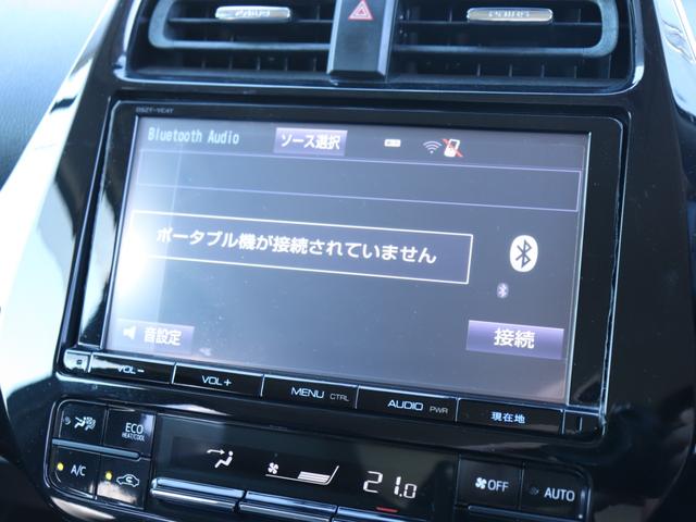 プリウス 　セーフティセンス合成皮革シートＬＥＤヘッド純正９型ＳＤナビＢカメラ地デジＢＴ音楽プリクラッシュ　レーダークルコン　オートハイビーム前席シートヒーター革巻きＨステアリングリモコン純正ドライブレコーダー（50枚目）