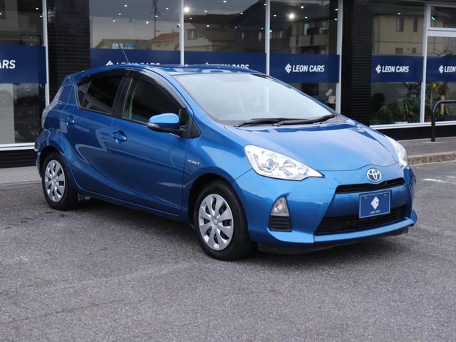 アクア Ｓ　純正ＳＤナビＢカメラ地デジＢＴ音楽スマートキー　プッシュスタート　オートエアコン　ライトレベライザ　ドアバイザ　プライバシーガラス　コーナーポール純正１５ＳＷ（6枚目）