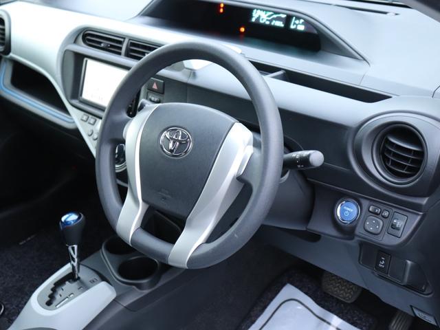 アクア Ｓ　純正ＳＤナビＢカメラ地デジＢＴ音楽スマートキー　プッシュスタート　オートエアコン　ライトレベライザ　ドアバイザ　プライバシーガラス　コーナーポール純正１５ＳＷ（26枚目）