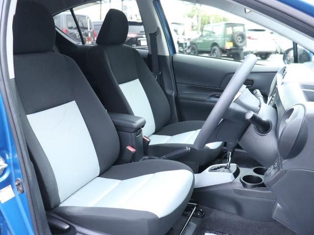 アクア Ｓ　純正ＳＤナビＢカメラ地デジＢＴ音楽スマートキー　プッシュスタート　オートエアコン　ライトレベライザ　ドアバイザ　プライバシーガラス　コーナーポール純正１５ＳＷ（30枚目）