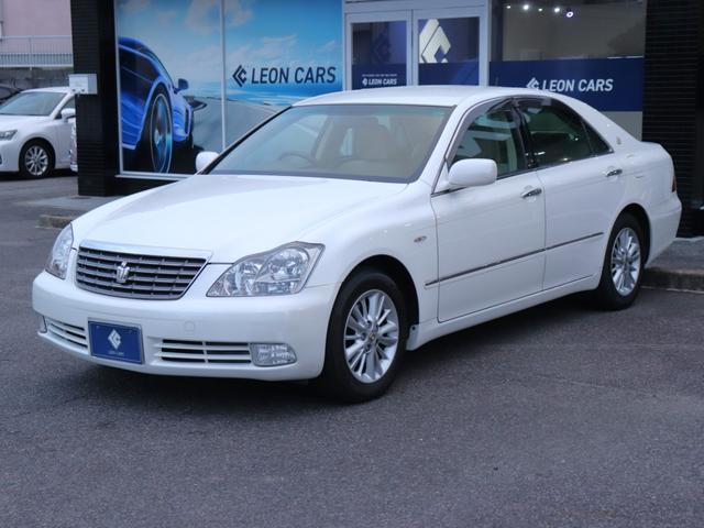 クラウン ロイヤルサルーンＧ　後期モデル純正ＨＤＤナビＢカメラ地デジ　クルーズコントロール前席パワーシート運転席シートメモリー後席電動リクライニング＆シェード革巻きＨ電動チルト　ステコンＨＩＤヘッドＦフォグＤバイザ純正１６ＡＷ（5枚目）