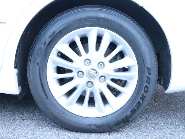 クラウン ロイヤルサルーンＧ　後期モデル純正ＨＤＤナビＢカメラ地デジ　クルーズコントロール前席パワーシート運転席シートメモリー後席電動リクライニング＆シェード革巻きＨ電動チルト　ステコンＨＩＤヘッドＦフォグＤバイザ純正１６ＡＷ（24枚目）