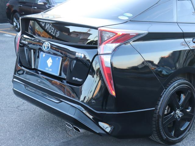 プリウス Ｓツーリングセレクション　モデリスタフルエアロ　セーフティセンスＬＥＤヘッド社外メモリーナビＢカメラ地デジＢＴ音楽ＡＣ１００Ｖスマートキー合皮シート前席シートヒーター純正１７ＡＷプッシュスタートＲフォグ革巻きＨステコンＥＴＣ（18枚目）