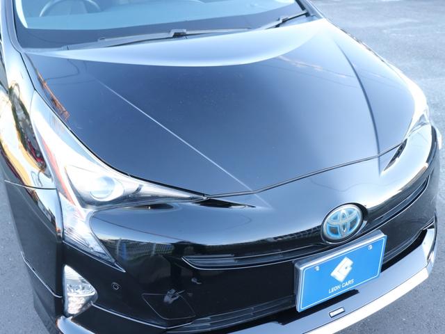 プリウス Ｓツーリングセレクション　モデリスタフルエアロ　セーフティセンスＬＥＤヘッド社外メモリーナビＢカメラ地デジＢＴ音楽ＡＣ１００Ｖスマートキー合皮シート前席シートヒーター純正１７ＡＷプッシュスタートＲフォグ革巻きＨステコンＥＴＣ（22枚目）