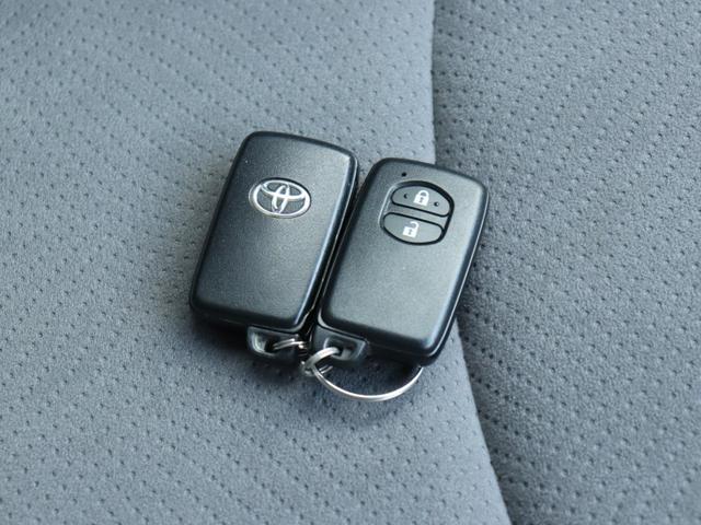 プリウス L 社外ディスプレイオーディオBT音楽スマートキー純正15インチAWプッシュスタートDバイザーETCオートエアコン(38枚目)