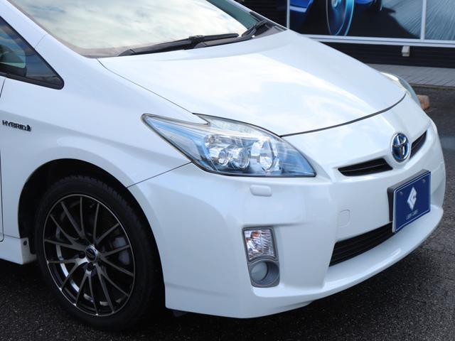 プリウス Sツーリングセレクション LEDヘッド 純正SDナビ地デジ 音楽録音 スマートキーETCステアリングリモコン コンライト オートエアコン フォグランプ ヘッドライトウォッシャー 社外17AWトノカバーCD/DVD/SD(15枚目)