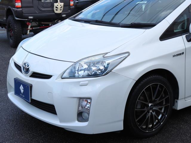 プリウス Sツーリングセレクション LEDヘッド 純正SDナビ地デジ 音楽録音 スマートキーETCステアリングリモコン コンライト オートエアコン フォグランプ ヘッドライトウォッシャー 社外17AWトノカバーCD/DVD/SD(16枚目)