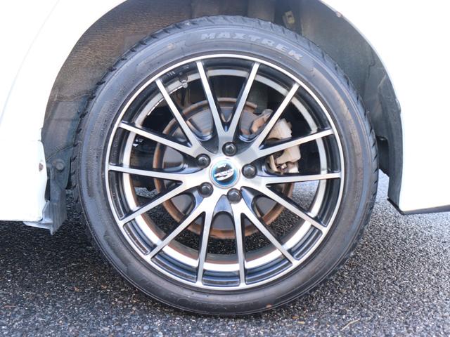 プリウス Sツーリングセレクション LEDヘッド 純正SDナビ地デジ 音楽録音 スマートキーETCステアリングリモコン コンライト オートエアコン フォグランプ ヘッドライトウォッシャー 社外17AWトノカバーCD/DVD/SD(22枚目)