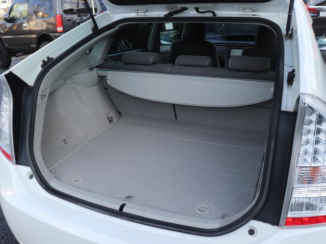 プリウス Sツーリングセレクション LEDヘッド 純正SDナビ地デジ 音楽録音 スマートキーETCステアリングリモコン コンライト オートエアコン フォグランプ ヘッドライトウォッシャー 社外17AWトノカバーCD/DVD/SD(34枚目)