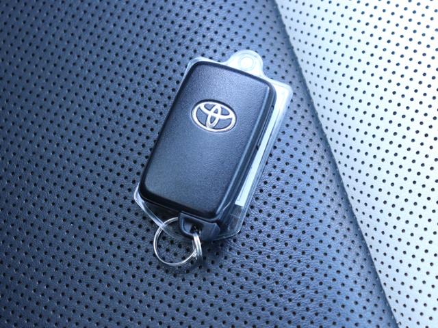 アクア クロスオーバー　セーフティセンス合成皮革シートＬＥＤヘッド純正ナビＢカメラ地デジＢＴ音楽スマートキー　ビルトインＥＴＣ革巻きＨステアリングリモコンＬＤＡオートハイビーム社外ドライブレコーダー　フォグランプ純正１６ＡＷ（37枚目）