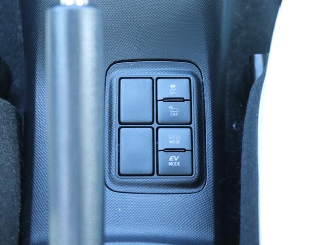 アクア クロスオーバー　セーフティセンス合成皮革シートＬＥＤヘッド純正ナビＢカメラ地デジＢＴ音楽スマートキー　ビルトインＥＴＣ革巻きＨステアリングリモコンＬＤＡオートハイビーム社外ドライブレコーダー　フォグランプ純正１６ＡＷ（42枚目）