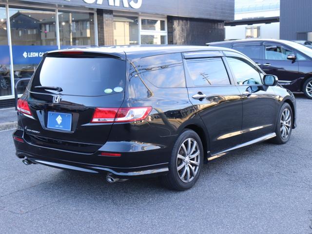 オデッセイ Ｍファインスピリット　エアロパッケージ　全方位モニター純正ナビＢカメラ地デジＥＴＣディスチャージヘッドＦフォグＤバイザー社外１７インチＡＷプライバシーガラス革巻きＨステアリングリモコン　オートエアコン（7枚目）