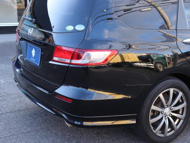 オデッセイ Ｍファインスピリット　エアロパッケージ　全方位モニター純正ナビＢカメラ地デジＥＴＣディスチャージヘッドＦフォグＤバイザー社外１７インチＡＷプライバシーガラス革巻きＨステアリングリモコン　オートエアコン（18枚目）