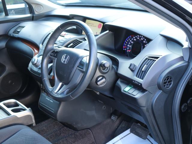 オデッセイ Ｍファインスピリット　エアロパッケージ　全方位モニター純正ナビＢカメラ地デジＥＴＣディスチャージヘッドＦフォグＤバイザー社外１７インチＡＷプライバシーガラス革巻きＨステアリングリモコン　オートエアコン（27枚目）