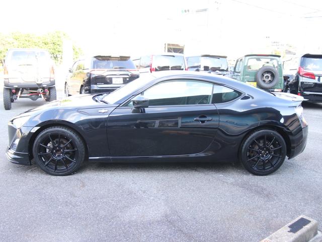 ８６ Ｇ　モデリスタエアロＳＳＲ１８インチＡＷ純正ＳＤナビＢカメラ地デジＢＴ音楽ＴＲＤトランクスポイラー　コーナーセンサーＥＴＣキーレス革巻きハンドル　ライトレベライザ　キーレス（11枚目）