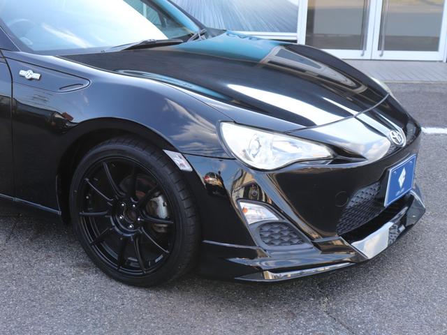 ８６ Ｇ　モデリスタエアロＳＳＲ１８インチＡＷ純正ＳＤナビＢカメラ地デジＢＴ音楽ＴＲＤトランクスポイラー　コーナーセンサーＥＴＣキーレス革巻きハンドル　ライトレベライザ　キーレス（13枚目）