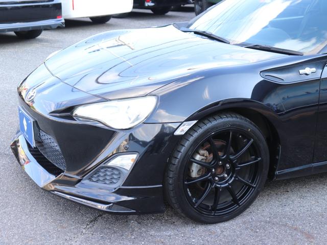 ８６ Ｇ　モデリスタエアロＳＳＲ１８インチＡＷ純正ＳＤナビＢカメラ地デジＢＴ音楽ＴＲＤトランクスポイラー　コーナーセンサーＥＴＣキーレス革巻きハンドル　ライトレベライザ　キーレス（14枚目）