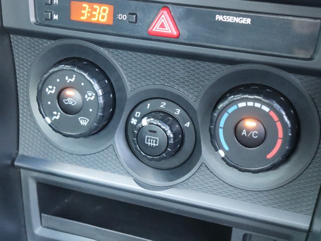 ８６ Ｇ　モデリスタエアロＳＳＲ１８インチＡＷ純正ＳＤナビＢカメラ地デジＢＴ音楽ＴＲＤトランクスポイラー　コーナーセンサーＥＴＣキーレス革巻きハンドル　ライトレベライザ　キーレス（36枚目）