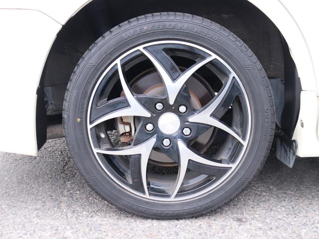 TOYOTA ESQUIRE HYBRID GI BLACK TAILORED