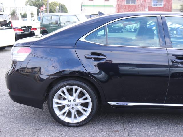 ＨＳ ＨＳ２５０ｈ　バージョンＩ　レザーシート　シートヒーター　ベンチレーション　純正ナビ　バックカメラ　プリクラッシュセーフティ　クリアランスソナー　クルーズコントロール　ヘッドアップディスプレイ　地デジＴＶ　Ｂｌｕｅｔｏｏｔｈ音楽（17枚目）