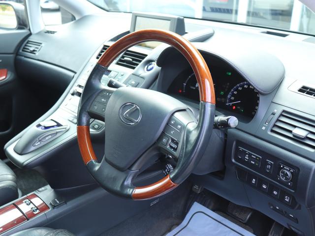 ＨＳ ＨＳ２５０ｈ　バージョンＩ　レザーシート　シートヒーター　ベンチレーション　純正ナビ　バックカメラ　プリクラッシュセーフティ　クリアランスソナー　クルーズコントロール　ヘッドアップディスプレイ　地デジＴＶ　Ｂｌｕｅｔｏｏｔｈ音楽（28枚目）