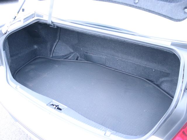 クラウンハイブリッド アスリートＳ　ワンオーナー　ＯＰスパッタリング１８ＡＷ　純正ナビ　バックカメラ　ＢＴ音楽　地デジフルセグ　ＣＤ／ＤＶＤ再生　ビルトインＥＴＣ　スマートキー　クルコン　シートヒーター　ハンドルヒーター　パワーシート（35枚目）