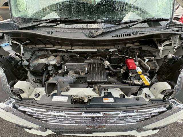 スペーシアカスタム ハイブリッドＸＳ　全方位モニター用カメラパッケージ装着車　クリアランスソナー　ＬＥＤヘッドランプ　オートライト　オートマチックハイビーム　運転席ヒートヒーター　両側オートスライドドア　ＢＴオーディオ　フルセグＴＶ（46枚目）