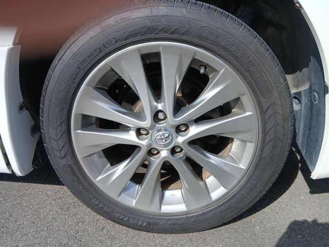 ヴェルファイア ２．４Ｚ　プラチナセレクションＩＩ　２．４Ｚ　プラチナセレクションＩＩ　ＨＤＤナビ　フルセグＴＶ　ブルートゥース　バックカメラ　２列目オットマン　両側パワースラ　パワーバックドア　ＥＴＣ車載器　ＨＩＤヘッドライト　１８インチアルミ（57枚目）