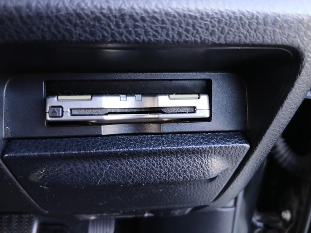 ノア 　ハイブリッドＧ　　エアロ　パワスラ　シートヒーター　アラウンドビューモニター　シートヒーター　社外ホイール　純正９インチナビ（23枚目）