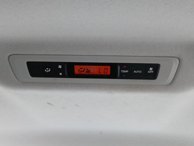 ノア 　ハイブリッドＧ　　エアロ　パワスラ　シートヒーター　アラウンドビューモニター　シートヒーター　社外ホイール　純正９インチナビ（41枚目）