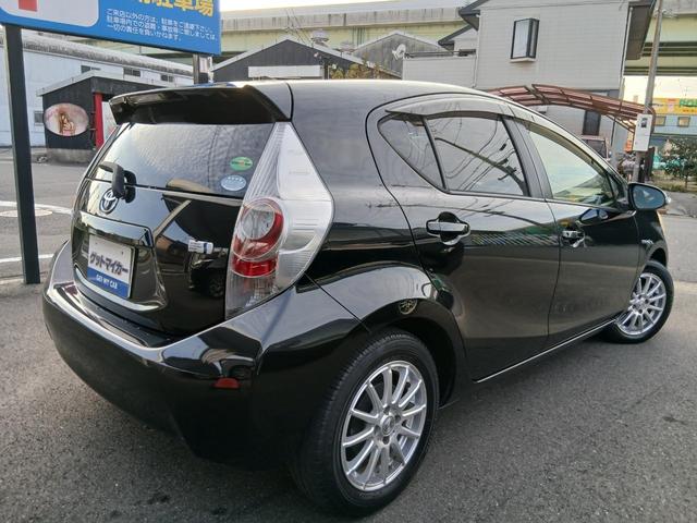 アクア Ｓ　純正ナビ・ＴＶ・Ｂｌｕｅｔｏｏｔｈ対応　バックカメラ　社外１５インチ　ＥＴＣ（4枚目）