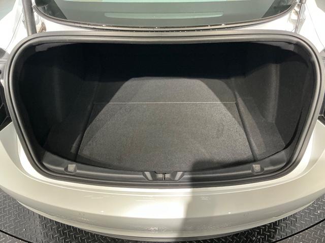 モデル３ スタンダードレンジプラス　オートパイロット／ガラスルーフ／ＬＥＤヘッド／シートヒーター／Ｂカメラ／ＥＴＣ／黒革／（40枚目）