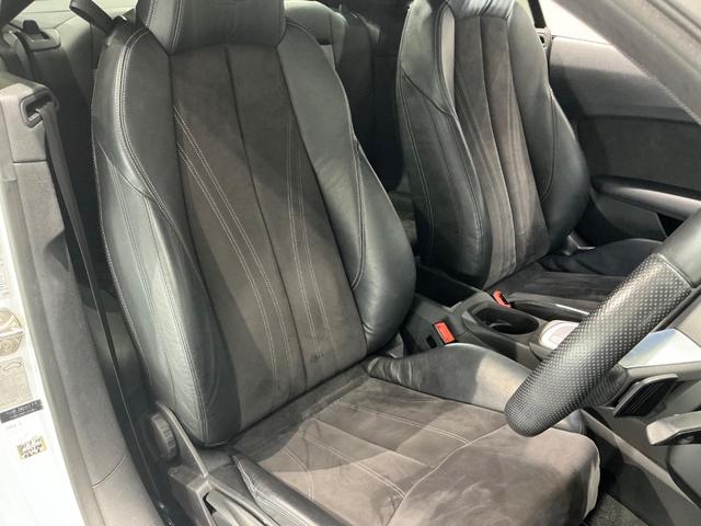 ＴＴクーペ １．８ＴＦＳＩ　Ｓラインパッケージ　バーチャルコックピット／アルカンターラコンビシート／ＥＴＣ／１８インチＡＷ／（13枚目）
