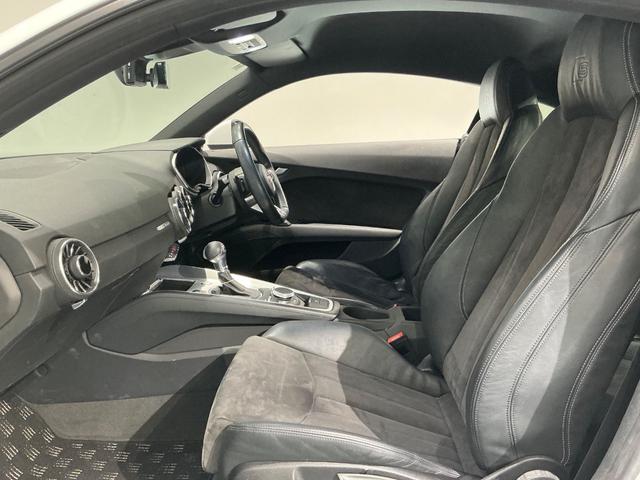 ＴＴクーペ １．８ＴＦＳＩ　Ｓラインパッケージ　バーチャルコックピット／アルカンターラコンビシート／ＥＴＣ／１８インチＡＷ／（18枚目）