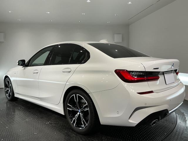 ３シリーズ ３２０ｄ　ｘＤｒｉｖｅ　Ｍスポーツ　ハイラインＰＫＧ／１８ＡＷ／コンフォートＰＫＧ／ブラウンレザー／３６０°カメラ／ＥＴＣ／メモリー付きパワーシート／シートヒーター／アダプティブＬＥＤヘッド／ドライビングアシストプロフェッショナル（8枚目）