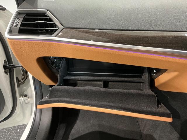 ３シリーズ ３２０ｄ　ｘＤｒｉｖｅ　Ｍスポーツ　ハイラインＰＫＧ／１８ＡＷ／コンフォートＰＫＧ／ブラウンレザー／３６０°カメラ／ＥＴＣ／メモリー付きパワーシート／シートヒーター／アダプティブＬＥＤヘッド／ドライビングアシストプロフェッショナル（42枚目）