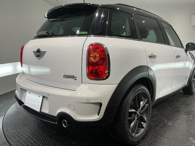 ＭＩＮＩ クーパーＳ　クロスオーバー　オール４　社外ナビＴＶ／革シート／１７インチＡＷ／シートヒーター／ＥＴＣ／（55枚目）
