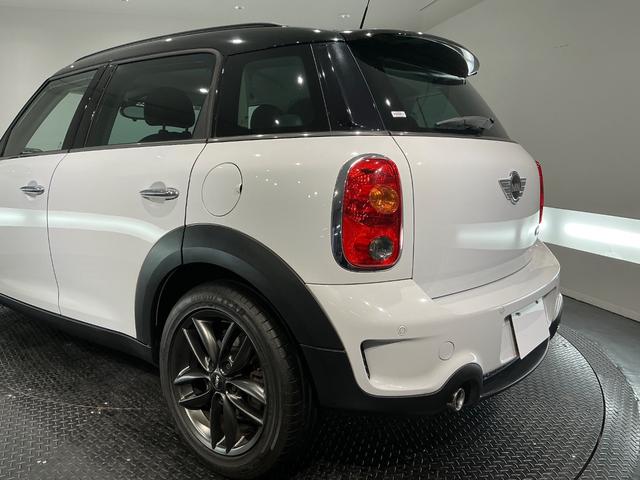 ＭＩＮＩ クーパーＳ　クロスオーバー　オール４　社外ナビＴＶ／革シート／１７インチＡＷ／シートヒーター／ＥＴＣ／（60枚目）