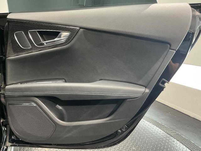 ＲＳ７スポーツバック パフォーマンス ベースグレード　カーボンインテリア／デジタルインナーミラー／ＢＯＳＥサウンド／社外可変バルブマフラー／ＫＷ車高調ローダウン／ハイパーフォージド２１ＡＷ／サンルーフ／社外カーボンステアリング／シートヒーター（23枚目）