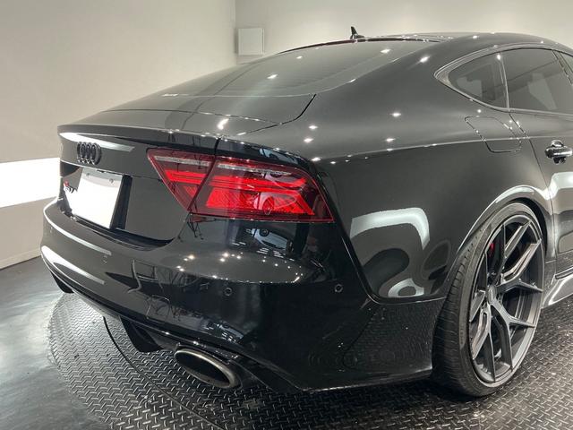ＲＳ７スポーツバック パフォーマンス ベースグレード　カーボンインテリア／デジタルインナーミラー／ＢＯＳＥサウンド／社外可変バルブマフラー／ＫＷ車高調ローダウン／ハイパーフォージド２１ＡＷ／サンルーフ／社外カーボンステアリング／シートヒーター（66枚目）