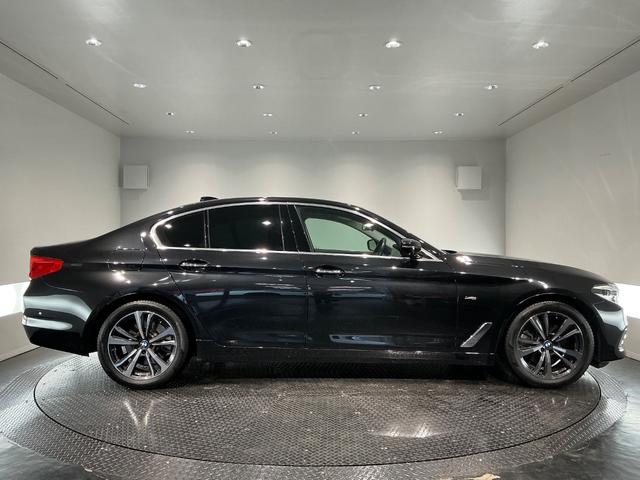 BMW 5 SERIES 523i LUXURY