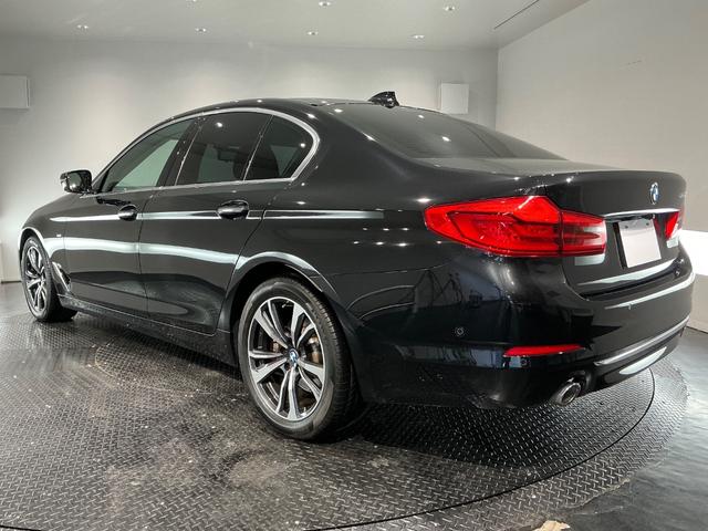 BMW 5 SERIES 523i LUXURY