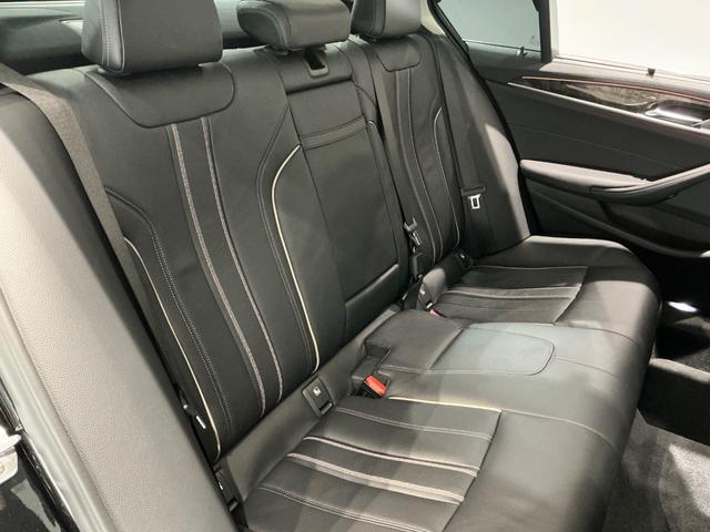 BMW 5 SERIES 523i LUXURY